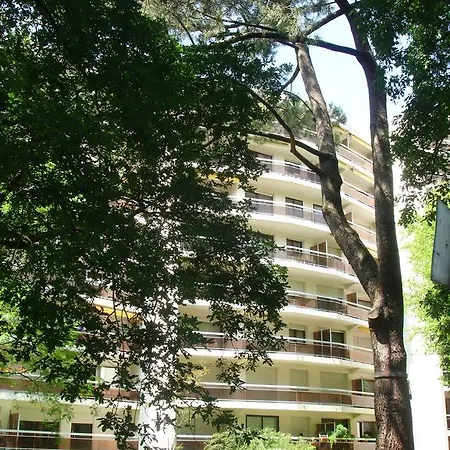 Renoir 3 Apartamento *